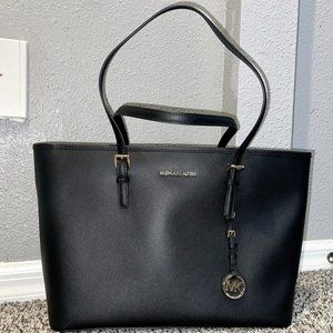 Michael Kors Jet Set Travel Multi-function Tote Black Medium